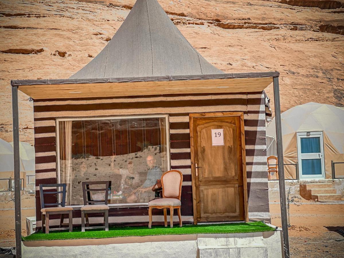 Tower Rum Camb Wadi Rum Exterior foto